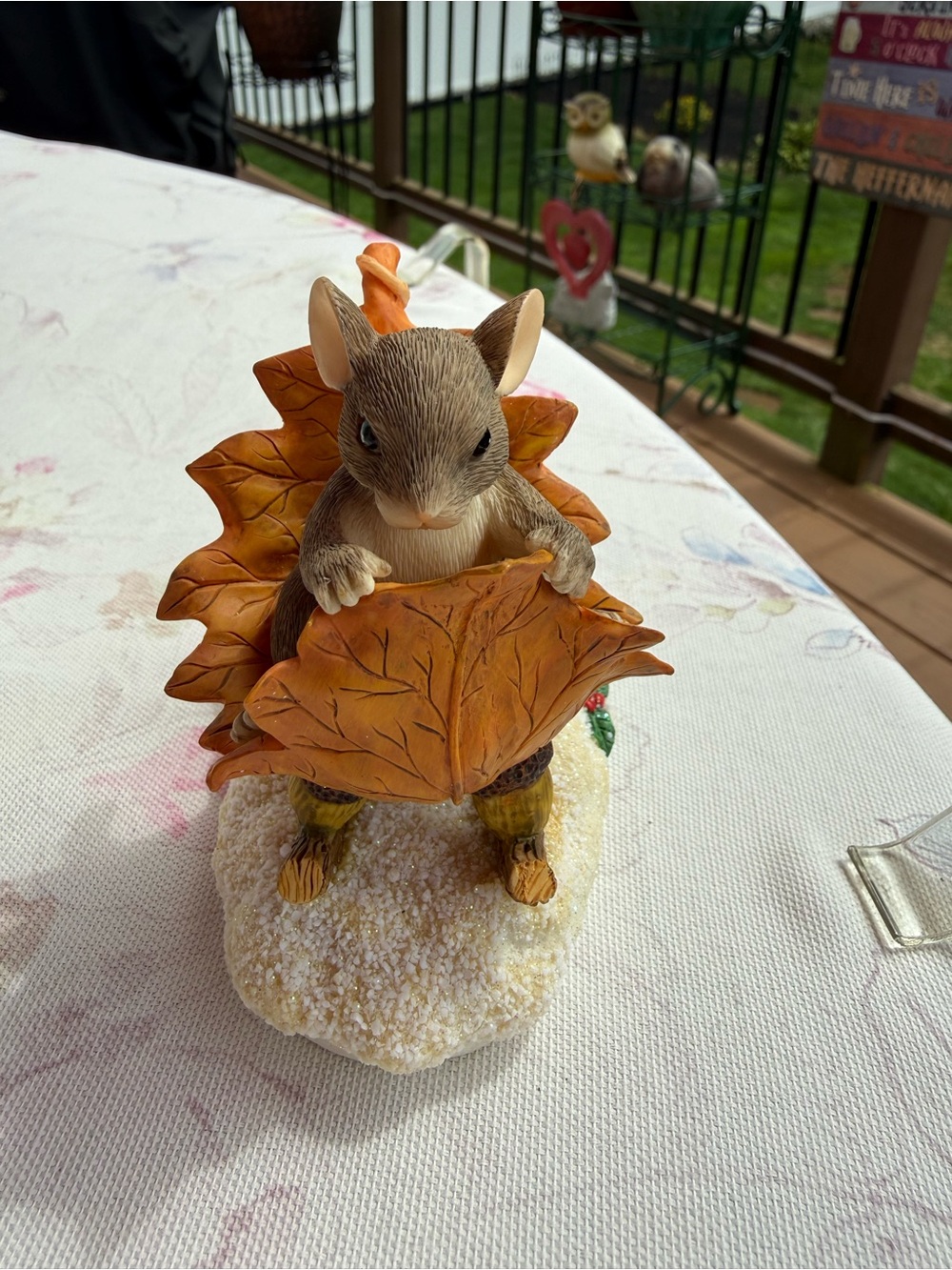 Autumn Leaf Mouse Figurine Toy - Orange Decorative Small Pet Accent